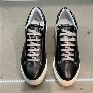 RARE Homers Artisan "Ista" Sneakers in Anthracite - 7M - NWT